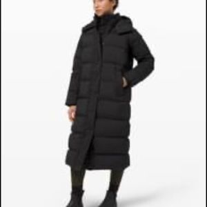 Lululemon wonder puff- large